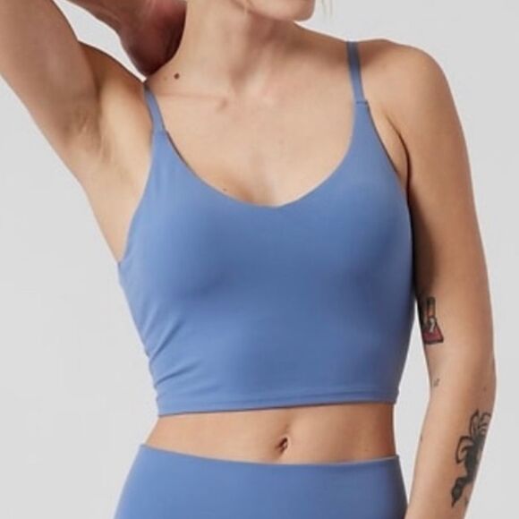 NWOT Athleta Elation V-Neck Crop Women’s A-C in Cottage Blue Size L - Picture 1 of 16